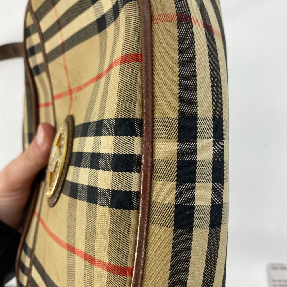 ❤️‍🔥SOLD❤️‍🔥Burberrys Crossbody bag - Picture 9 of 12
